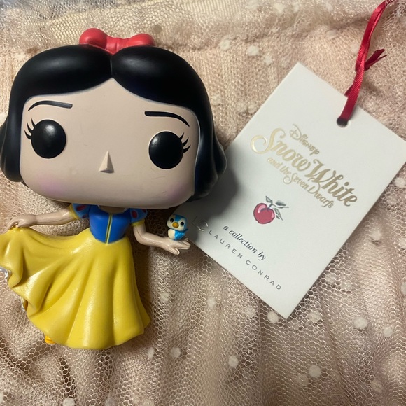 NWT Lauren Conrad Snow White Skirt - Picture 3 of 5